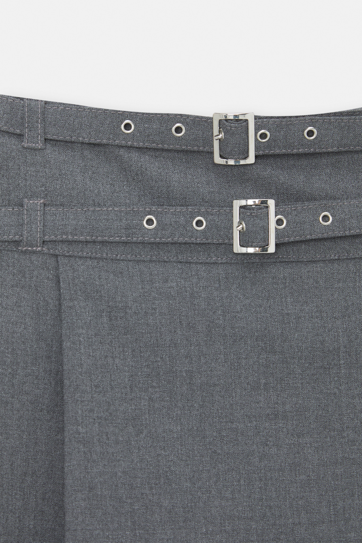 Skort with box pleats and double belt | PULL and BEAR UK