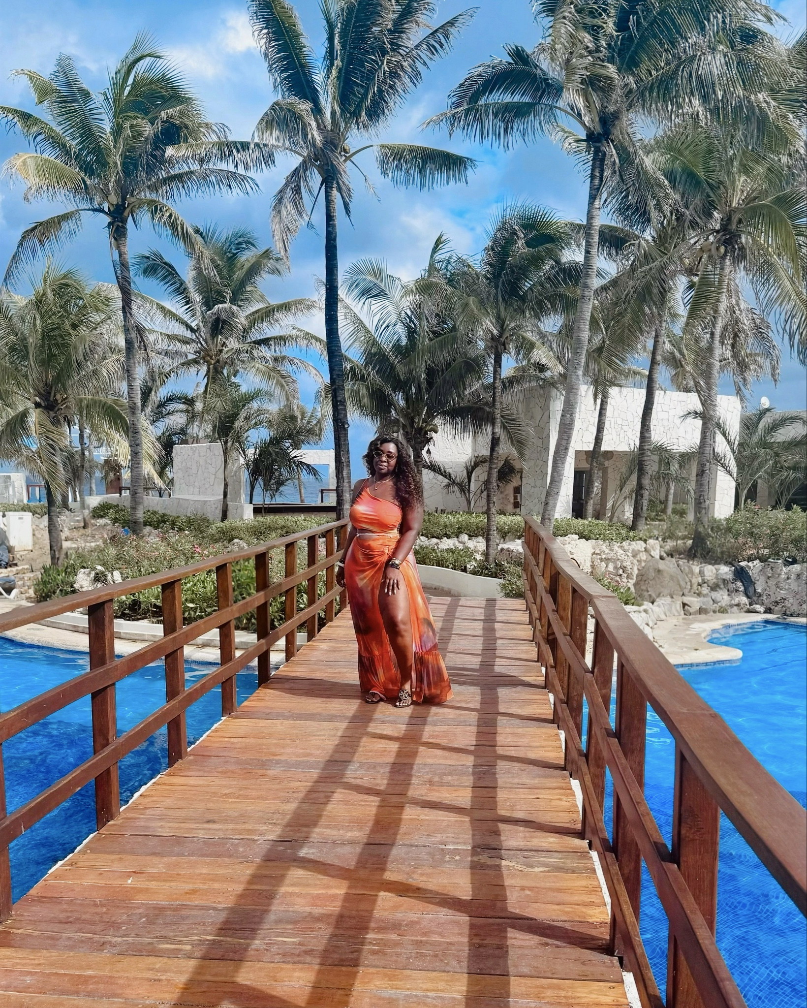 Picture perfect swimsuit and cover up from Shein! I’m wearing a 1x ☀️

#LTKMidsize #LTKFindsUnder50 #LTKPlusSize