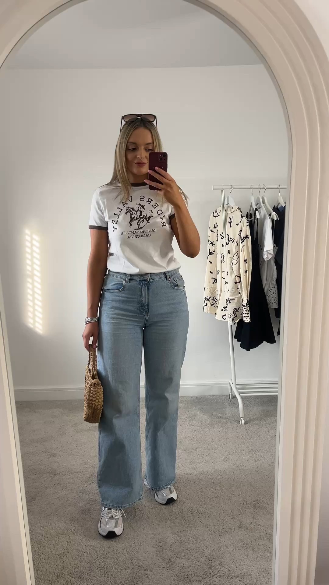 H&M - casual spring ootd 🤍🌷

I loveee this tshirt from H&M and these jeans are perfect for spring 

Casual outfit spring outfit tshirt jeans trainers 

#LTKeurope #LTKuk #LTKspring