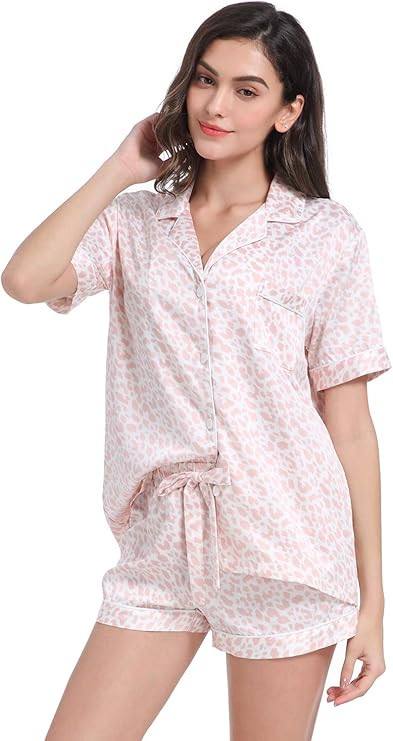 Serenedelicacy Women's Silky Satin Pajamas Short Sleeve PJ Set Sleepwear Loungewear | Amazon (US)