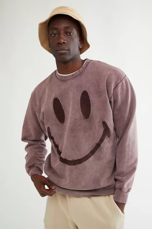 Market X Smiley Oversized Crew Neck Sweatshirt | Urban Outfitters (US and RoW)