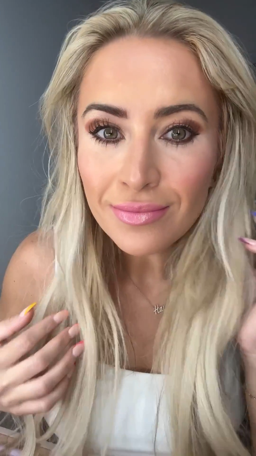 My 10 Minute Makeup Routine - Sale Alert on my favorite mascara! 

Products Used in Order ⬇️

@Bobbi Brown Vitamin Enriched Face Base 
Bobbi Brown Vitamin Enriched Eye Base
Bobbi Brown Foundation (Natural Tan)
Tarte The Buffer Foundation Brush
Naked Sundays Cabana Glow (Bronze)
Naked Sundays Brush
Huda Beauty Blush Filter (Cotton Candy)
Huda Beauty Concealer (29N)
Tarte Concealer Paw Brush
Tarte Sunrise Eyeshadow Palette 
Anastasia Beverly Hills Clear Brow Gel 
Huda Beauty Faux Filter (Marshmallow)
@Huda Beauty Easy Bake Peach Pie
@Kevyn Aucoin The Contour Book
Tarte Glow Blush Bar (Rose)
Tarte Double Take Liquid Eyeliner 
Tarte Maracuja Juicy Brow (Medium Brown)
@Armani beauty Vertigo Lift Mascara
Tarte Double Duty Beauty Setting Spray
@NYX Lip Liner (Rose)
Bliss Cosmetics Lipstick (New Orchid on the Block)
OFRA Lip Gloss (Blissful)

Save 15% off site wide at #tartecosmetics with code Littlemeandfree

Makeup tutorial, GRWM, 10 minute makeup, makeup tips, summer makeup 

#LTKSummerEdit #LTKBeauty #LTKFindsUnder100