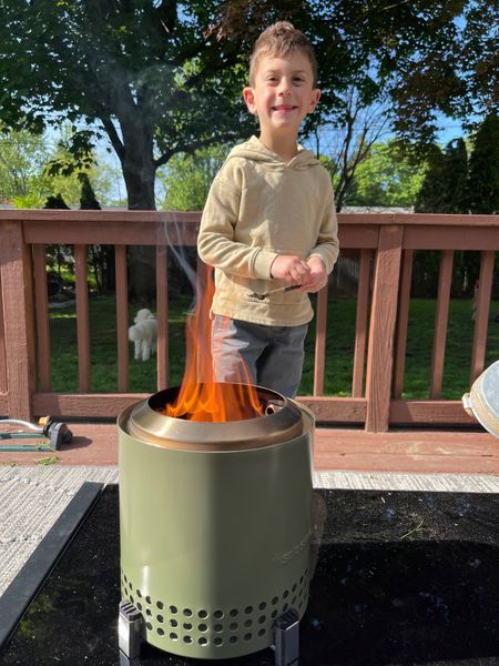 First time lighting the solo stove & we love it



#LTKParties #LTKHome #LTKSeasonal