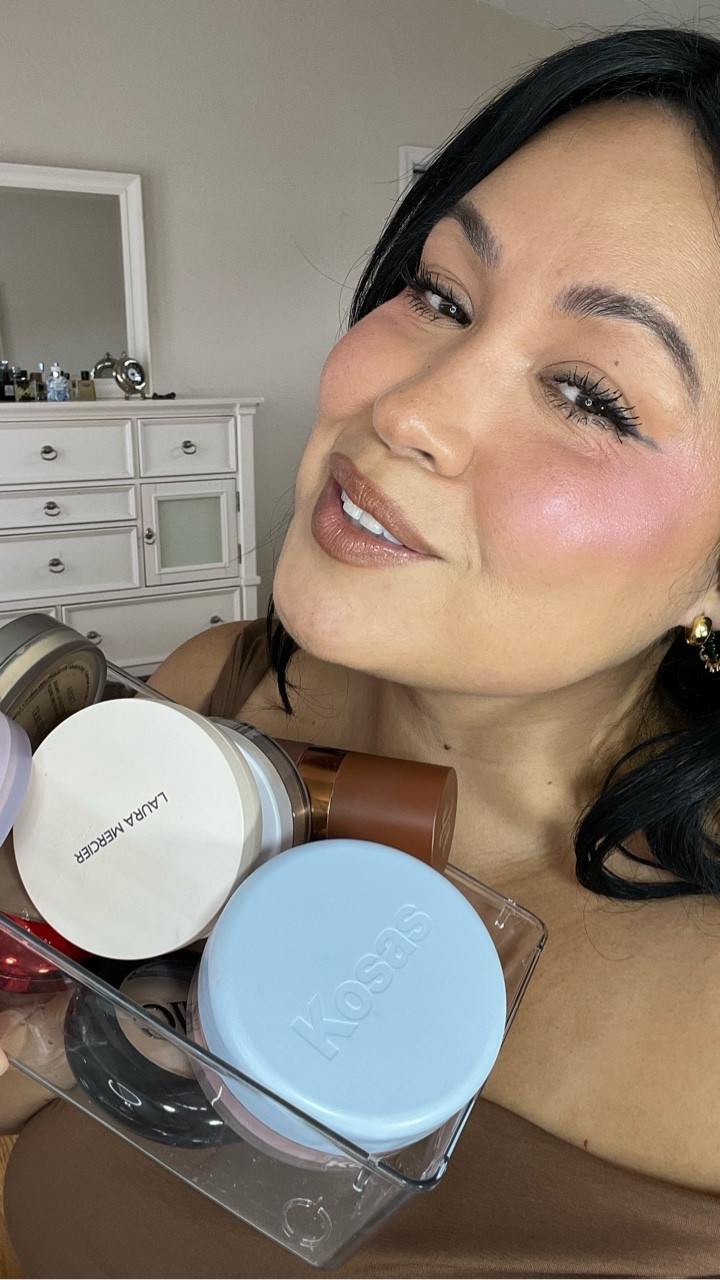 Over 40 setting powders that don’t cake or dry out mature skin. 

Everything is listed in my #ltk 

#settingpowder #agingskin #matureskin #makeupover40 #nofiltermakeup #realskin @lauramercier @kosas @danessamyricksbeauty @makeupbymario @saiebeauty

#LTKFindsUnder50 #LTKBeauty #LTKOver40