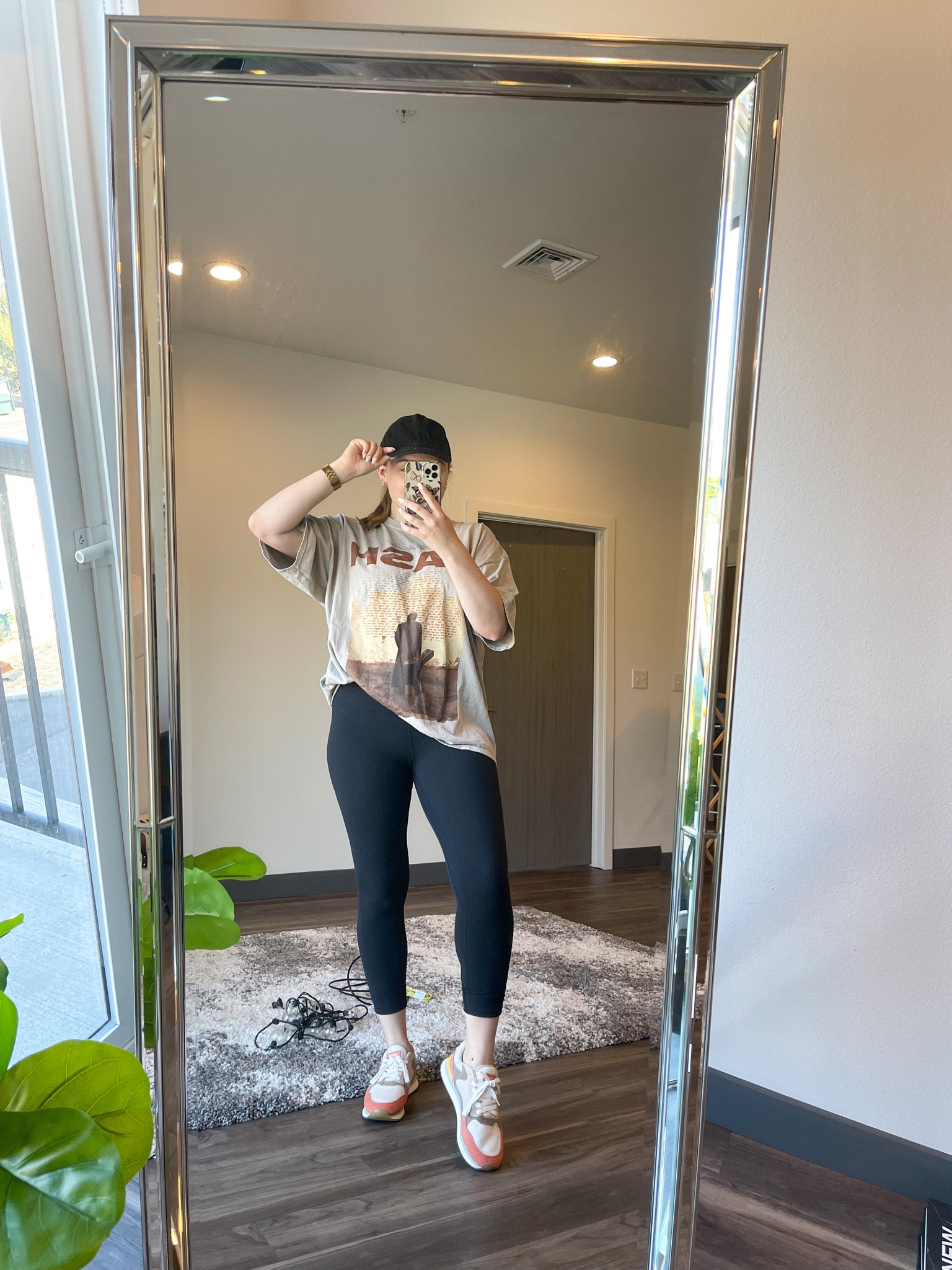 Casual and comfy errands outfit. Featuring a baseball cap and oversized graphic tee

I’m wearing a L/XL tee, size 8 leggings and size 9 sneakers

#LTKSeasonal #LTKstyletip #LTKunder100