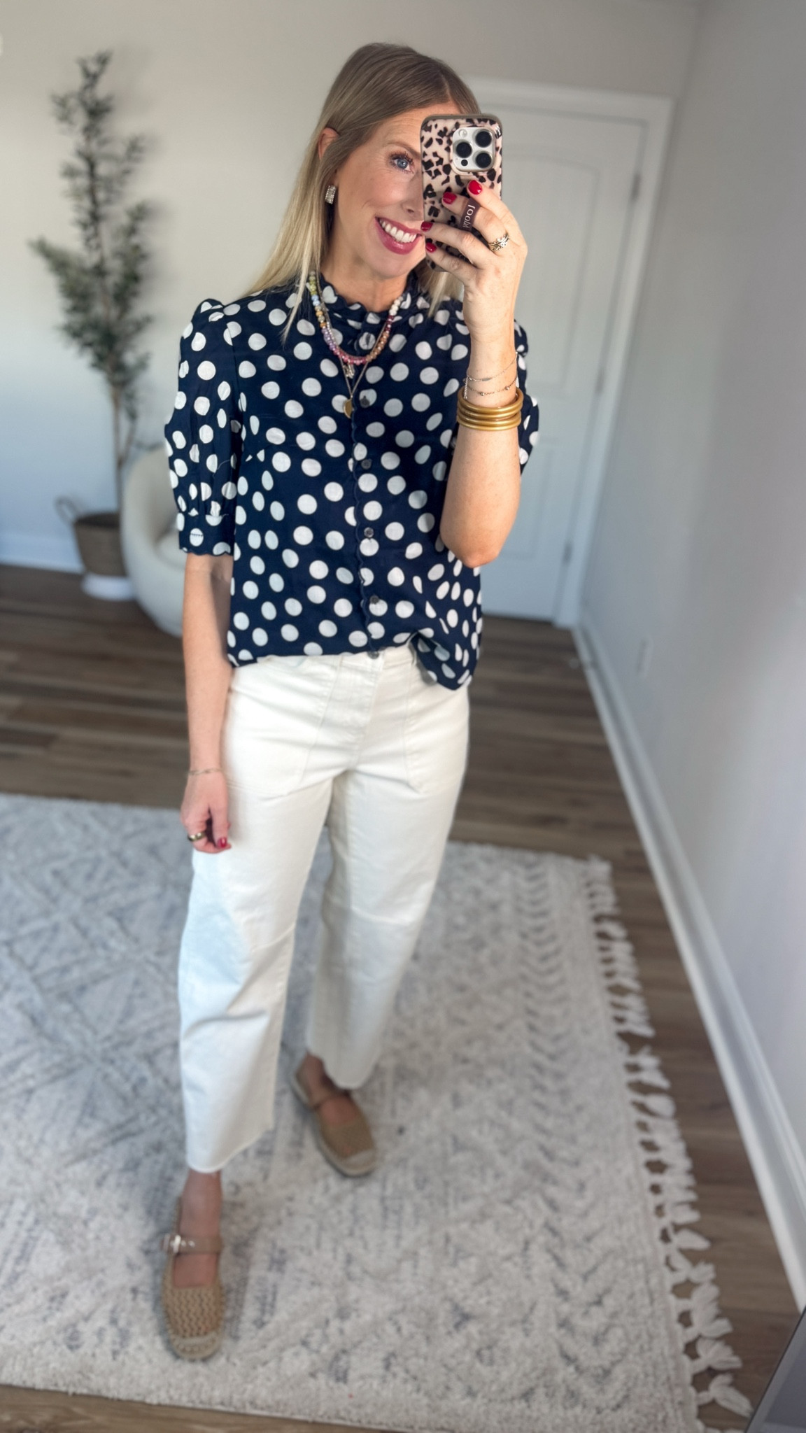 Weekend Walmart Wins try-on
Polka dot top- small
White utility jeans- 4

#LTKmomlife #LTKootd #LTKWorkwear