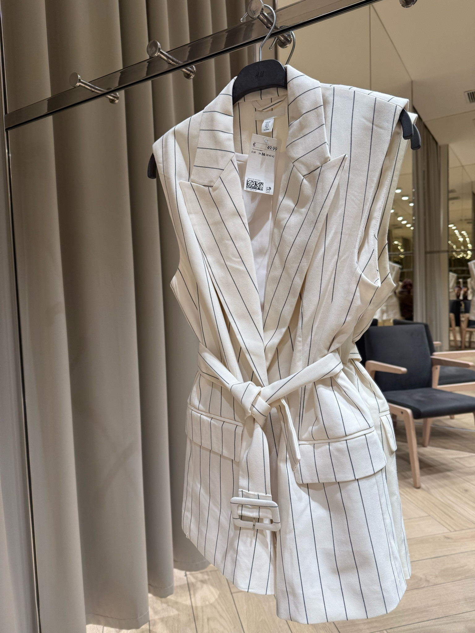 Pinstripe waistcoat 😮‍💨
Tags: new in H&M trending tie belt waistcoat style smart chic classy women’s spring summer outfit inspo ideas city break Parisian Paris Dubai Barcelona capsule wardrobe 

#LTKspring #LTKsummer #LTKstyletip