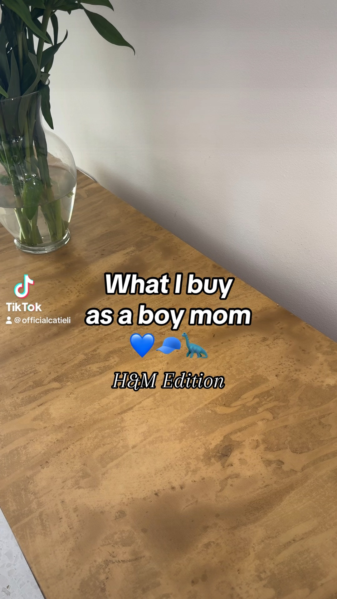 Boy mom clothes 

#LTKstyletip #LTKbaby #LTKfamily