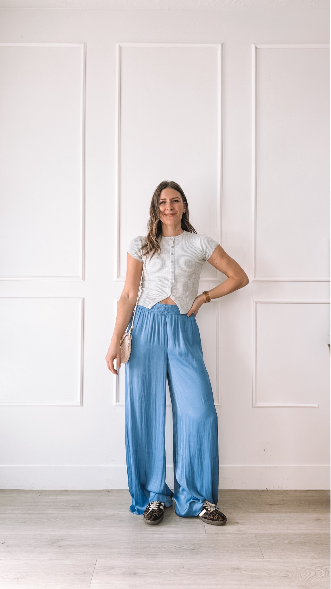 Comfy but put together outfit with flowy pants, cropped top, and adidas sneakers for an easy everyday look

#LTKmomlife #LTKgrwm #LTKootd