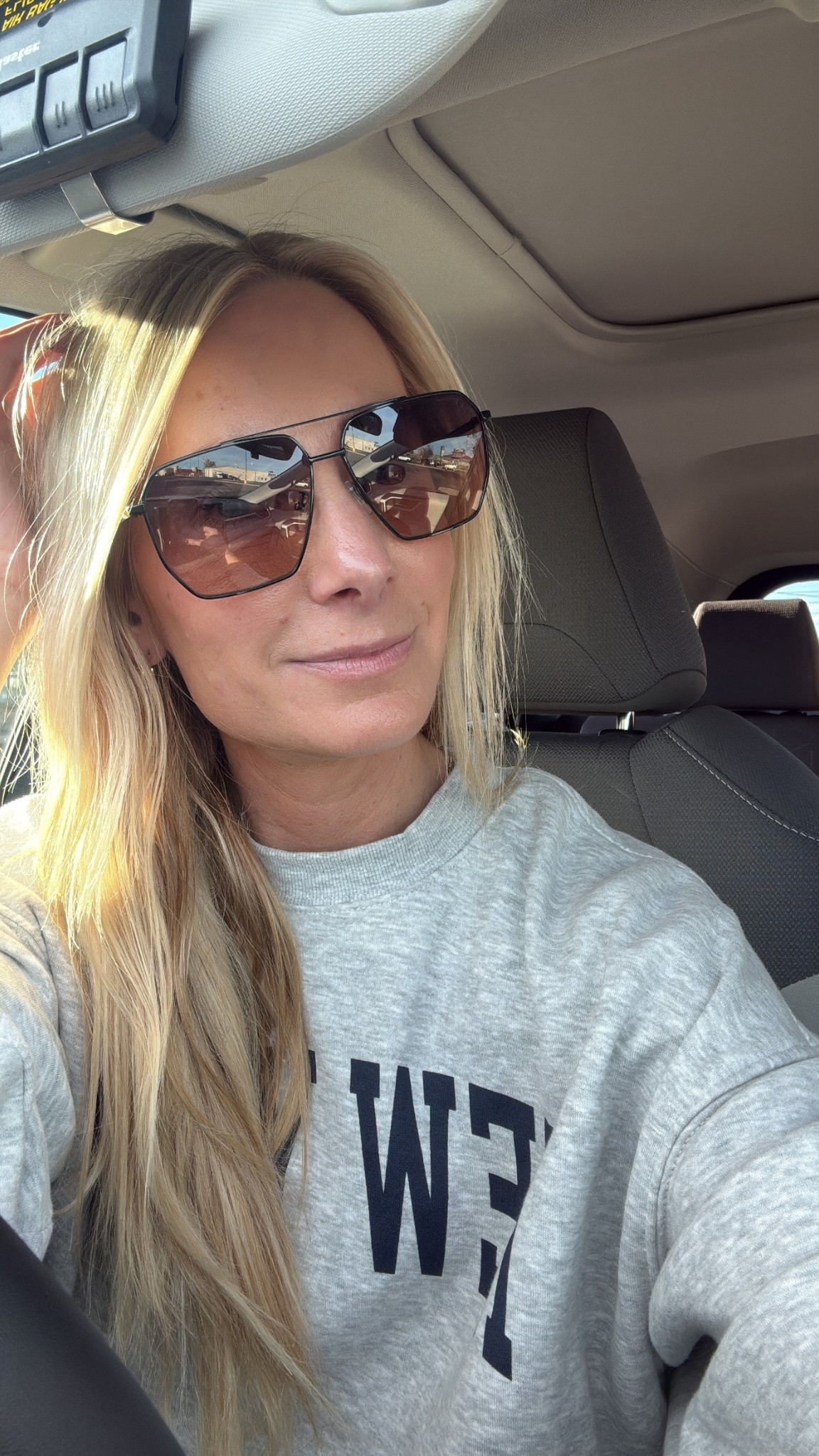 My favorite sunglasses are buy one get one free right now

I am wearing the Berkeley black twilight in this picture 
