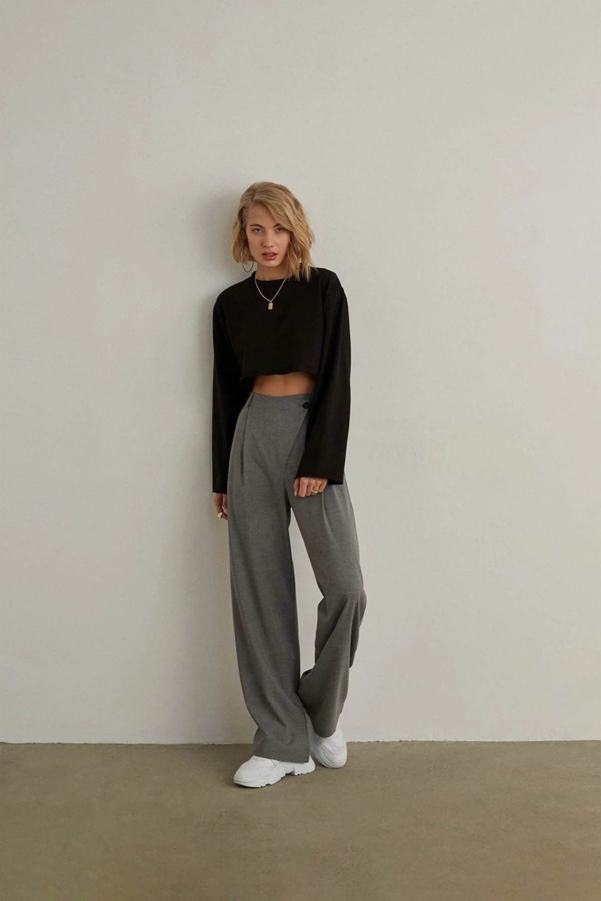 VATKALI Hose - Grau - Wide Leg | Trendyol DE