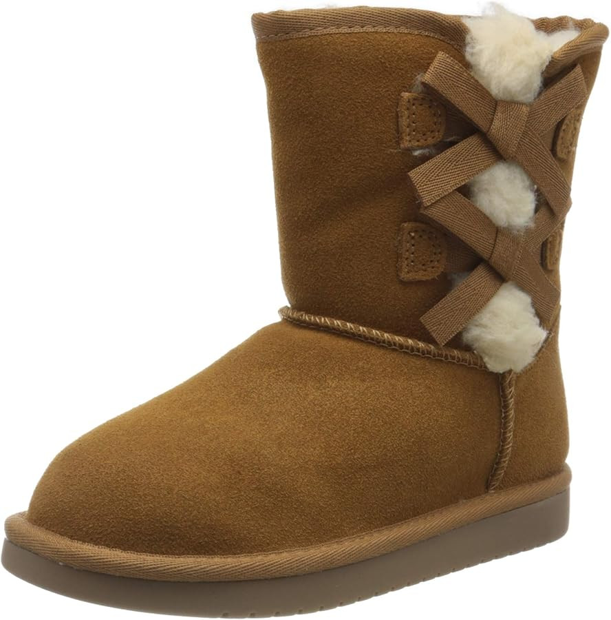 Koolaburra by UGG Girls' Victoria Short Boot (Toddler/Little Kid) | Amazon (US)
