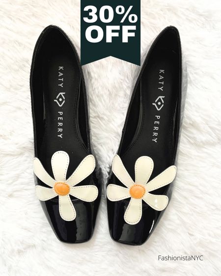 Do you ❤️ a good Shoe SALE as much as me?? I handpicked these Daisies myself - These super comfy Flats are sold in 7 other color choices including Fuschia Pink 🛍️ and on SALE with code VIP 
Spring Outfit - Shoes - Wedding Guest- Parties - Shoe Crush 

Follow my shop @fashionistanyc on the @shop.LTK app to shop this post and get my exclusive app-only content!

#liketkit #LTKfindsunder50 #LTKsalealert #LTKshoecrush
@shop.ltk
https://liketk.it/4Clxt