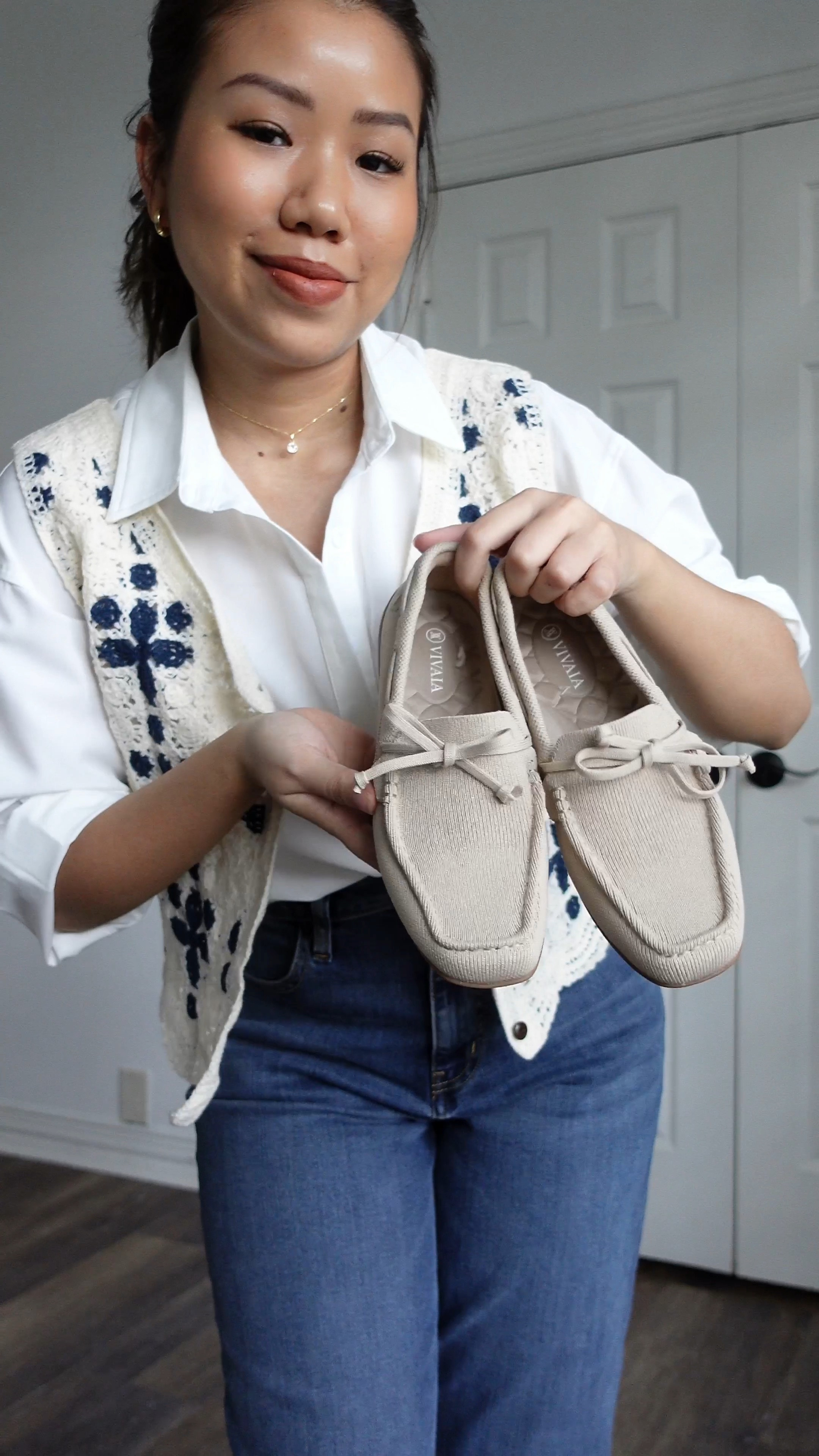 Crochet vest size S
White button shirt size S
Tapered jeans size 6
Loafers size 6.5 fit TTS
Brown crossbody bag

Amazon fashion amazon finds amazon outfit dark blue jeans fall outfit fall transition fall trends fall fashion mom outfit midsize petite

#LTKmidsize #LTKfindsunder50 #LTKsalealert