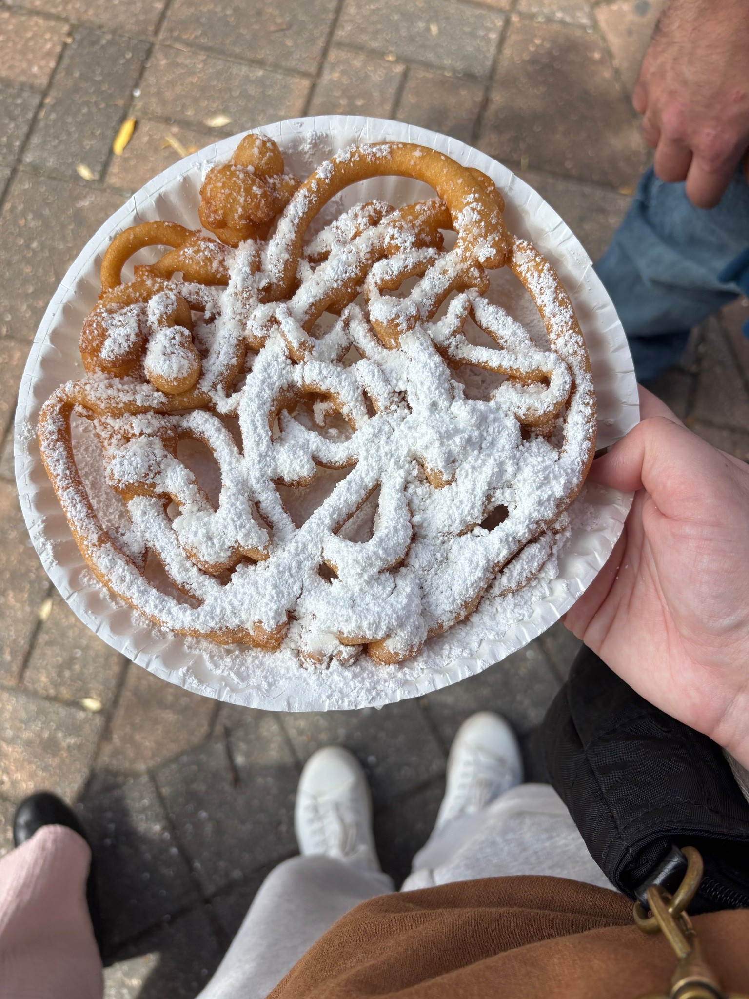 Fair days & funnel cakes🎉
•
•
•


#LTKFamily #LTKHalloween #LTKShoeCrush