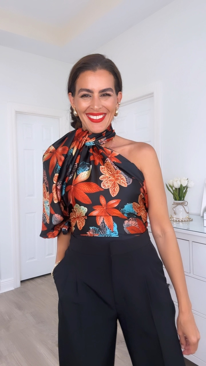 Sizing and details 🤎👇🏼
Adding exact scarf! Long bra runs small in the waist, size up. Wearing a size 34B, usually a size 34B. 
Lipstick is Ruby woo with brick color lip liner. Adding this years version of the same wide leg pants.

 I am 5’7” | 126 pounds 

Scarf top, summer outfit, travel light 

#LTKFallSale #LTKSaleAlert #LTKU