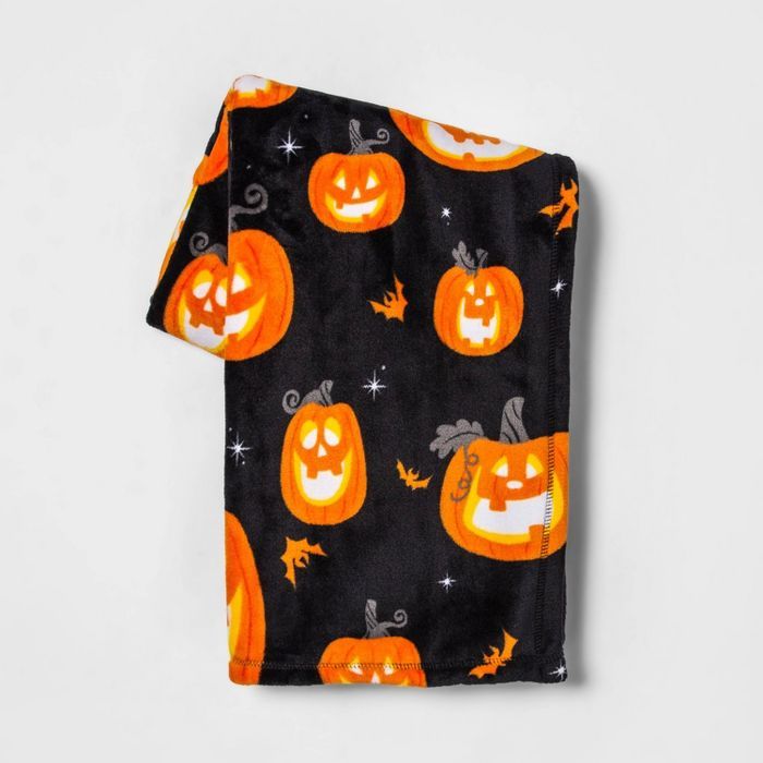Pumpkin and Bat Halloween Throw Blanket Orange - Hyde &#38; EEK! Boutique&#8482; | Target