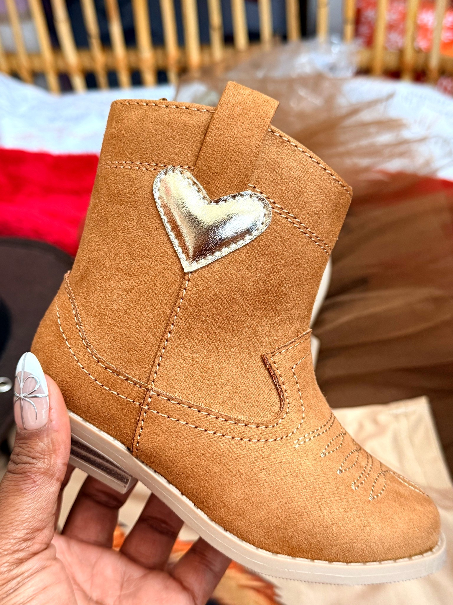 The cutest fall and cowboy boots for toddlers!! 🤎👢🍂
Perfect for pumpkin patches, family photos, and all the cozy fall adventures!! 🧡
Linking all my favorite toddler boots — comfy, stylish, and sooo adorable!! 👧🏾✨

#ToddlerStyle #FallFashion #LTKKids #ToddlerOOTD #CowboyBoots #FallOutfits #MiniStyle #LTKHoliday #ToddlerFashion #FallVibes

#LTKSeasonal #LTKKids #LTKShoeCrush