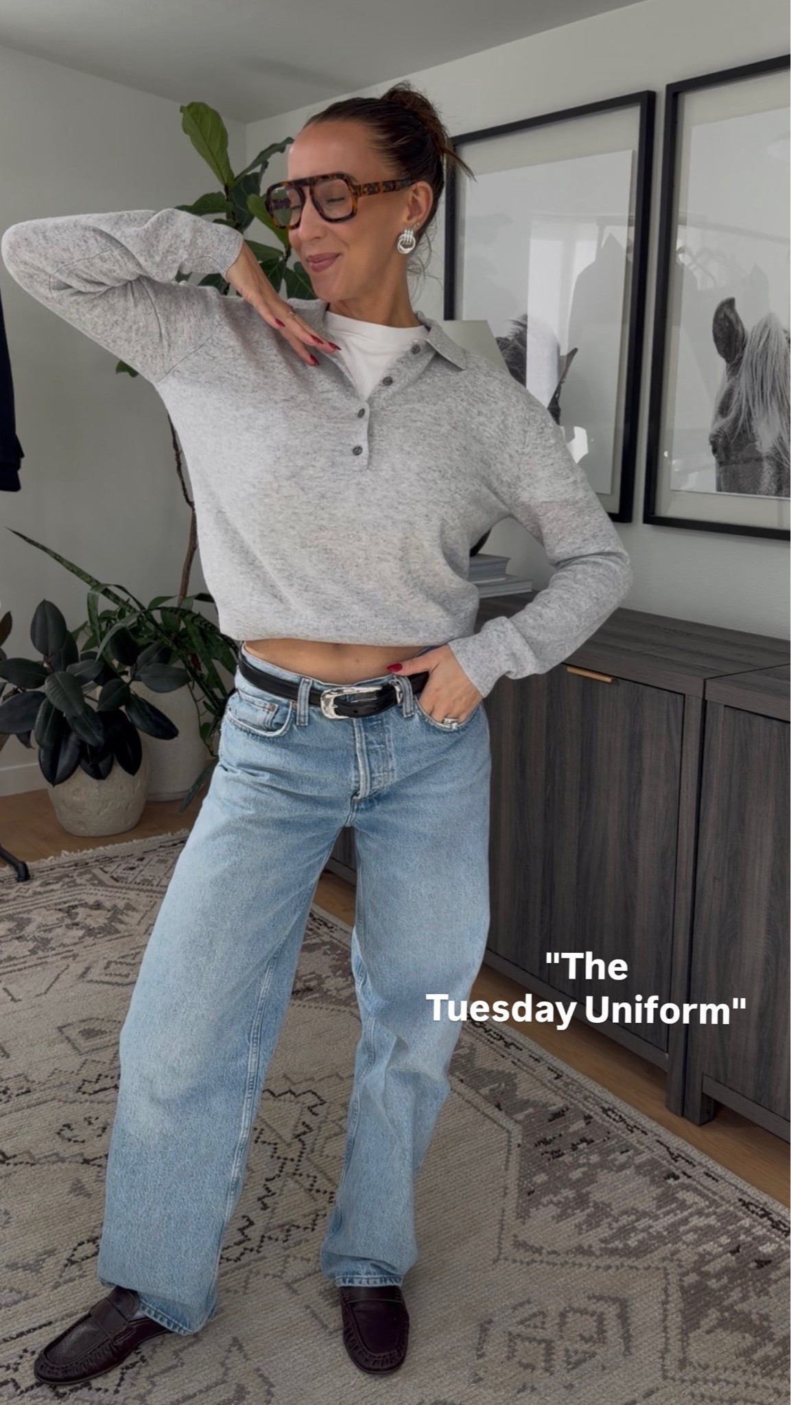 “The Tuesday Uniform”

The kind of outfit I’ll wear on repeat all fall 🤍 A soft gray polo, relaxed denim + a belt to make the basics feel a little more intentional - all from @Aritzia 

Sizing: Polo S | Belt M

#FallOutfitIdeas #EverydayStyle #ElevatedBasics #CasualFallOutfit #AritziaStyle #aritziapartner #sponsored

#LTKootd #LTKgrwm #LTKSeasonal