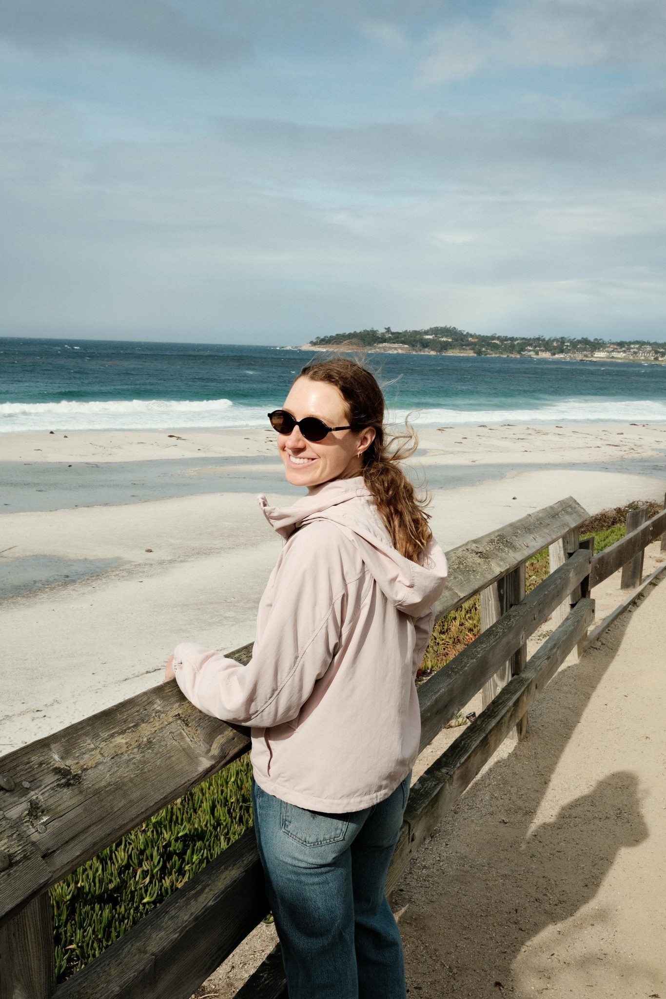 Happy girl by the oceann

#LTKGiftGuide #LTKdayinmylife #LTKHoliday