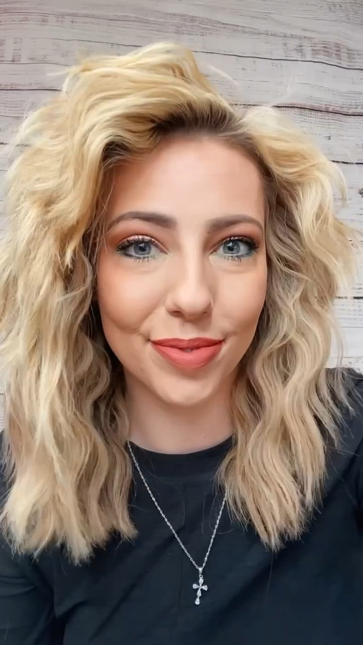 My current makeup routine
Elf- primer concealer glow filter bronzer blush
La girl- brows, blue/ green liner
Lancôme- liquid liner and lash primer 
Essence- mascara 
Nars-blush 
Hair waver
Curling iron

Affordable makeup 
Beauty
GRWM 

#LTKbeauty #LTKunder50