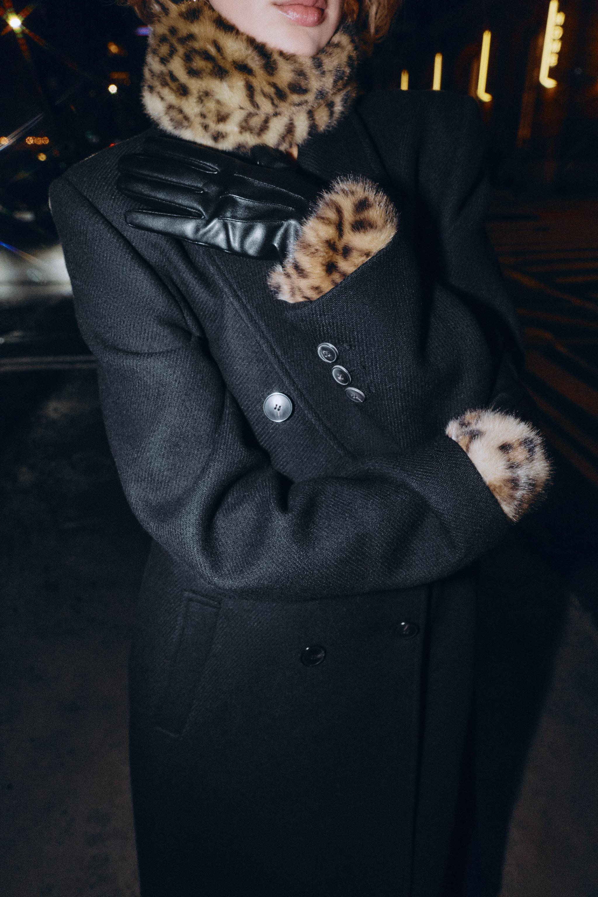 FAUX LEATHER FAUX FUR ANIMAL PRINT GLOVES | Zara AU