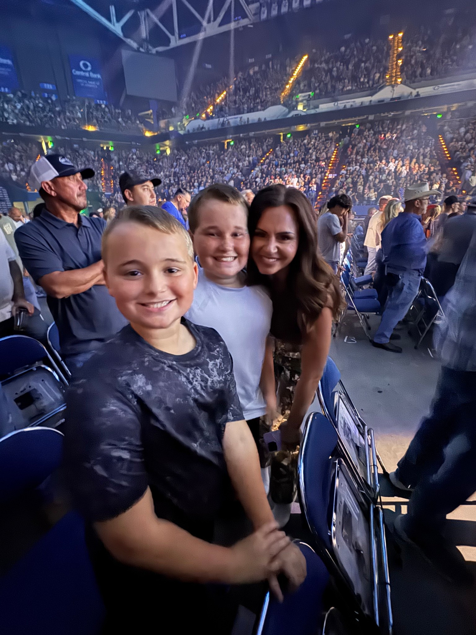 Brady & Gunners first concert 🎶


#LTKParties #LTKFamily #LTKTravel