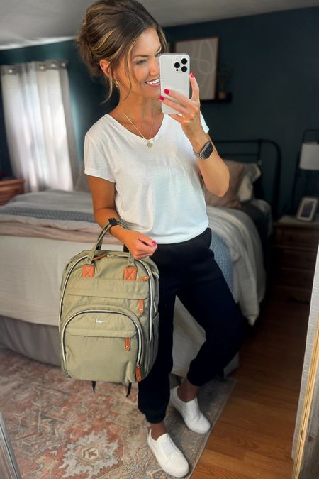 #walmartpartner Travel outfit idea 
Wearing medium in tee and large in joggers (they run small) #walmartfashion @walmartfashion #liketkit 

#LTKstyletip #LTKtravel