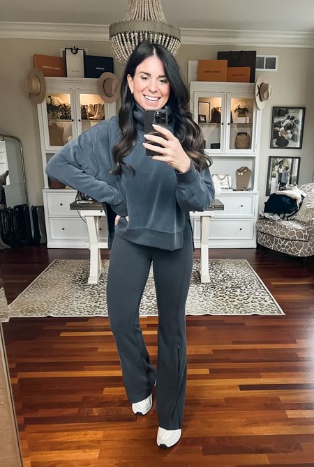 Also so cute with the matching top! Lululemon flare leggings travel look 

#LTKSeasonal #LTKGiftGuide #LTKfit