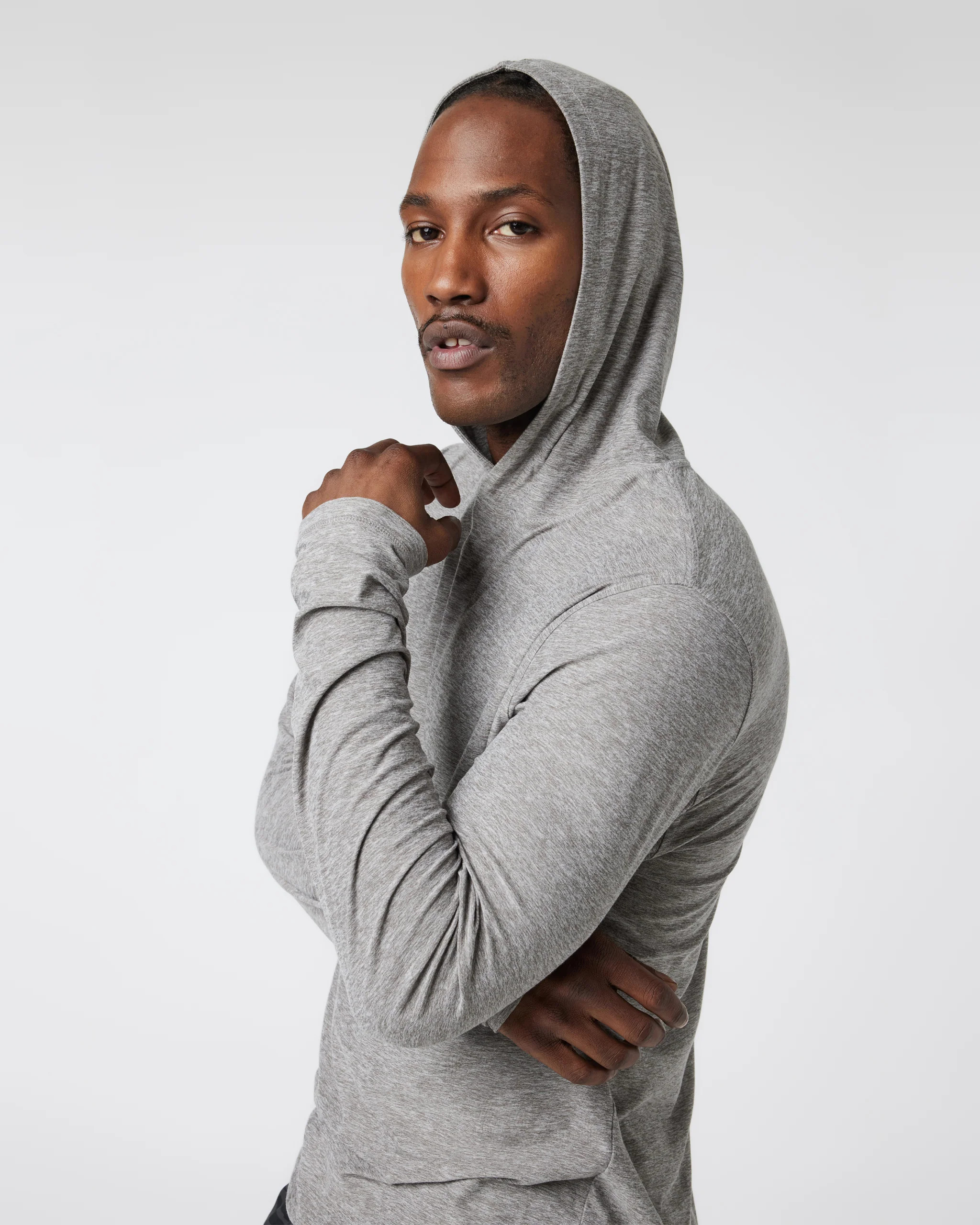 Strato Tech Hoodie – Men's Heather Grey Workout Hoodie – Vuori | Vuori Clothing (US & Canada)