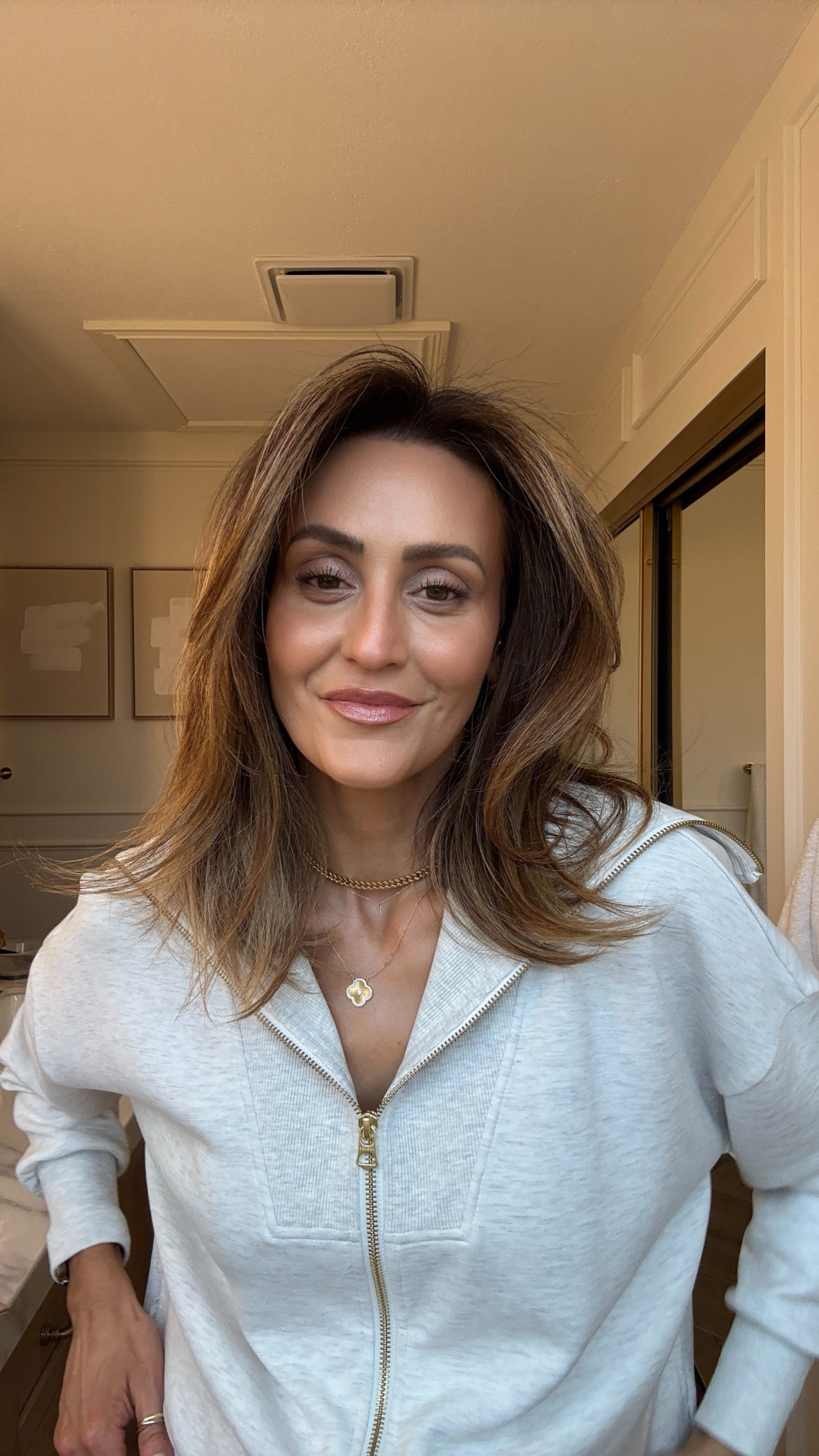 My tried and true blowout routine for full, bouncy and healthy hair! Including products!! 
Some items are on sale with code SAVEMOREE 

#LTKBeauty #LTKWatchNow #LTKSaleAlert