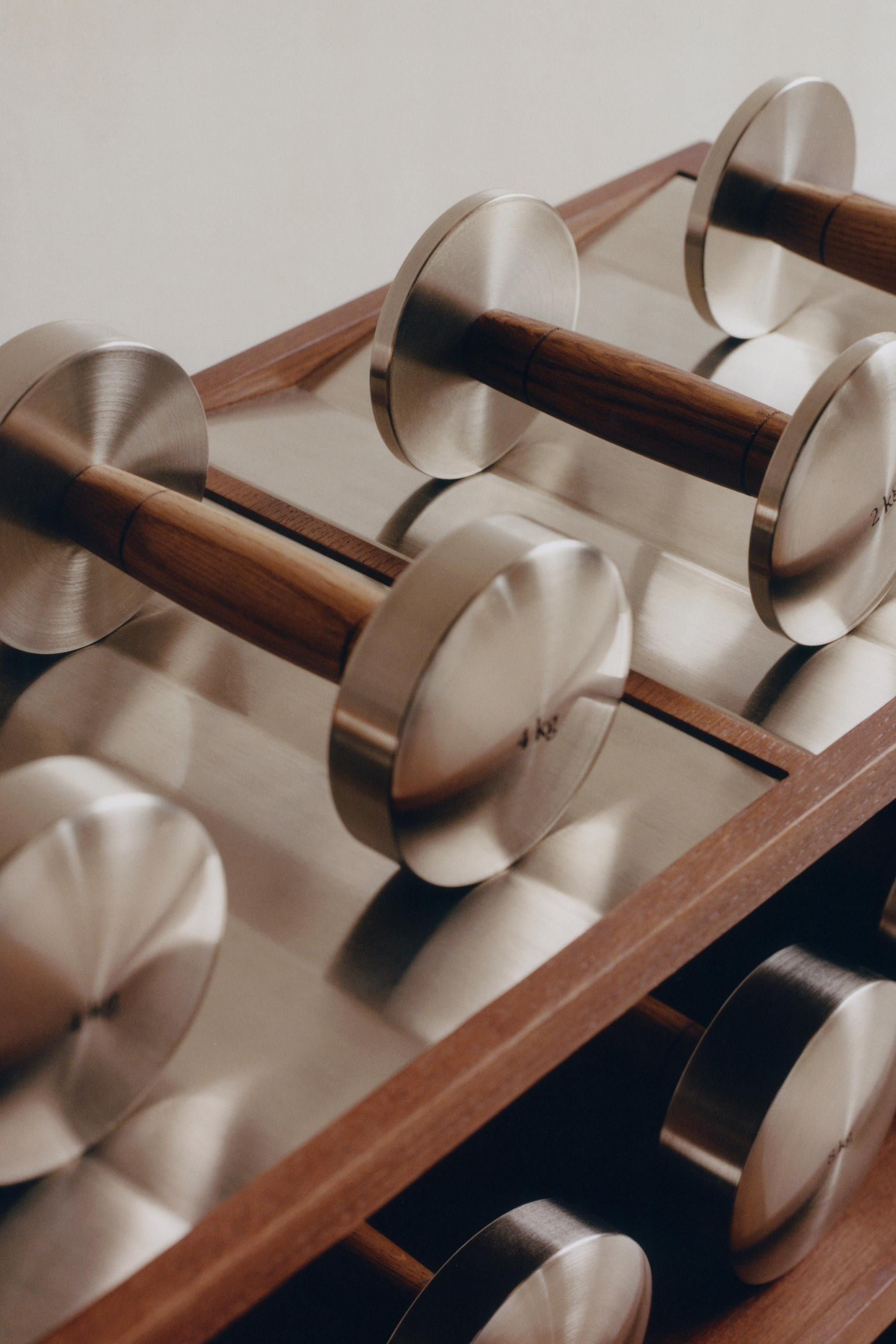 OAK WOOD AND STEEL DUMBBELL | Zara UK