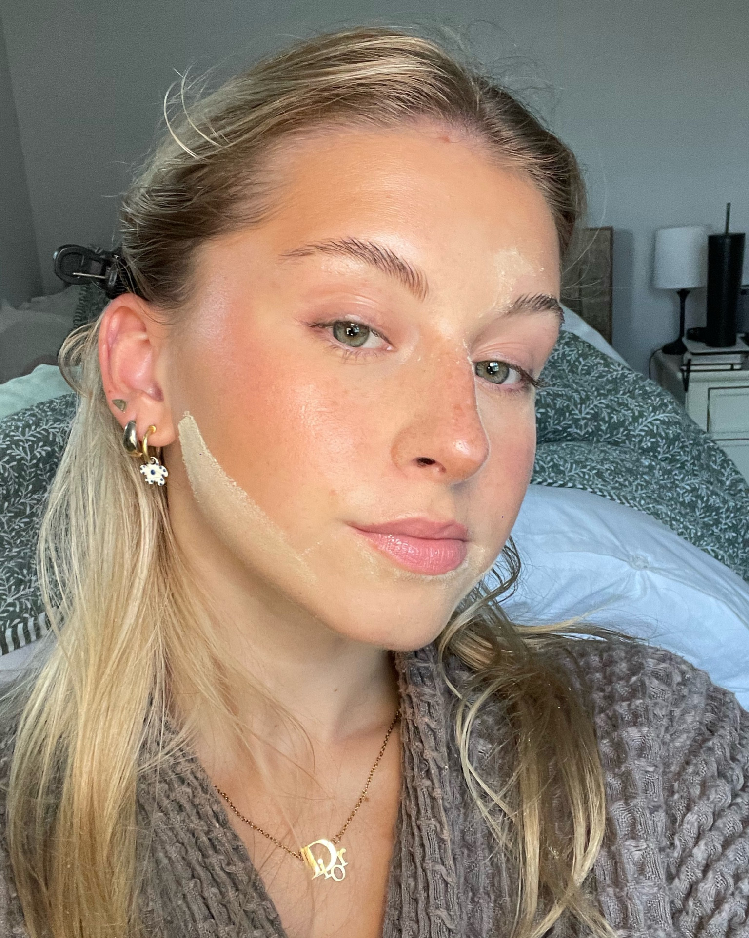 the bestttt base makeup everrrr!!!

#LTKbeauty #LTKGiftGuide