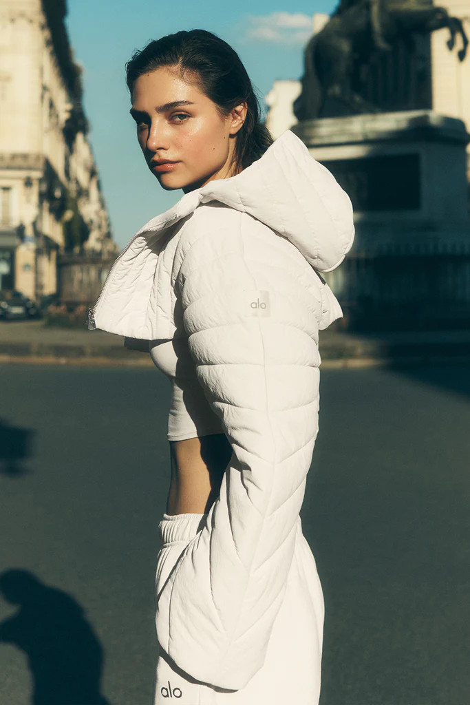 Quilted Starlight Puffer Shrug | Alo Yoga (US)