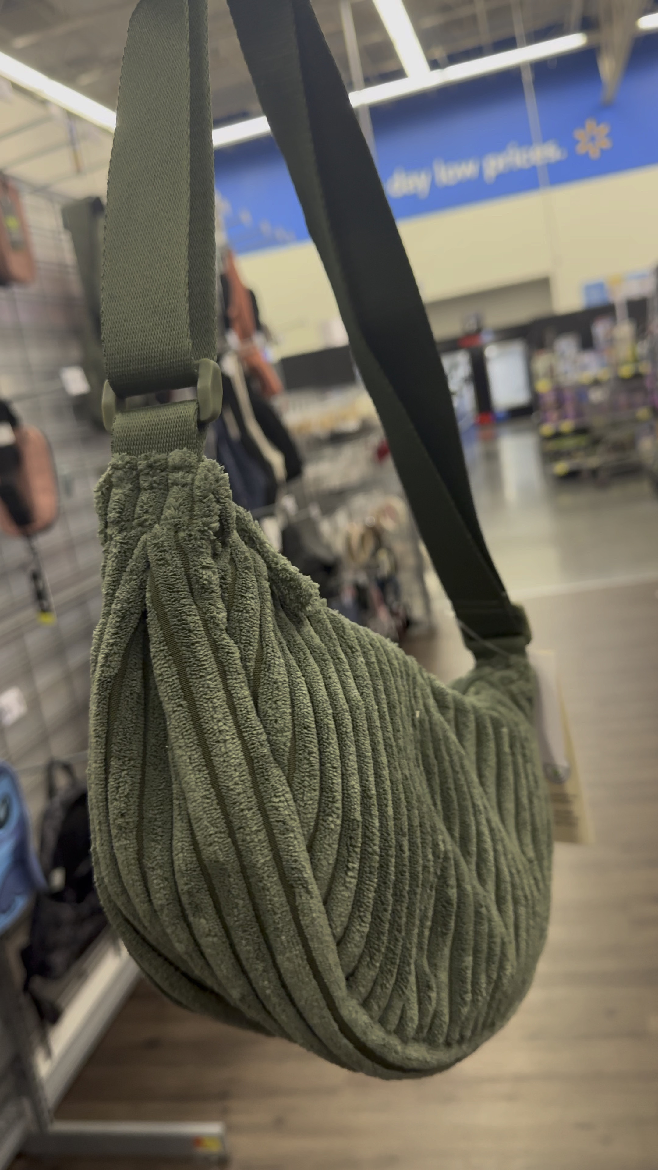 Walmart finds
Green Purse

#LTKStyleTip #LTKItBag #LTKFindsUnder50