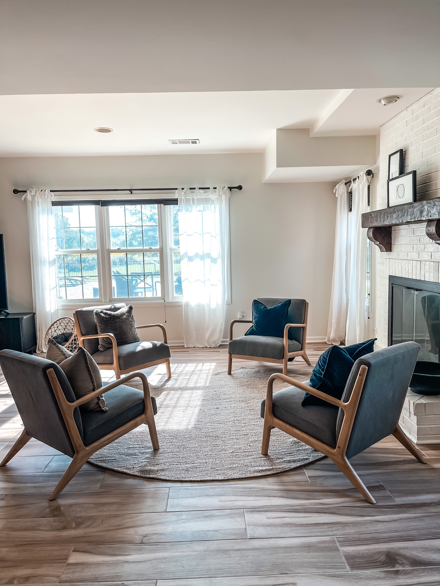 Cozy home Nook 
- target lounge chairs
- 8ft neutral indoor/ outdoor circle rug
- velvet pillow cover
- nest egg dog bed ( OOS now but they’re always coming back in stock 😉)
- blk wood hanging frame

#LTKhome #LTKSale #LTKsalealert