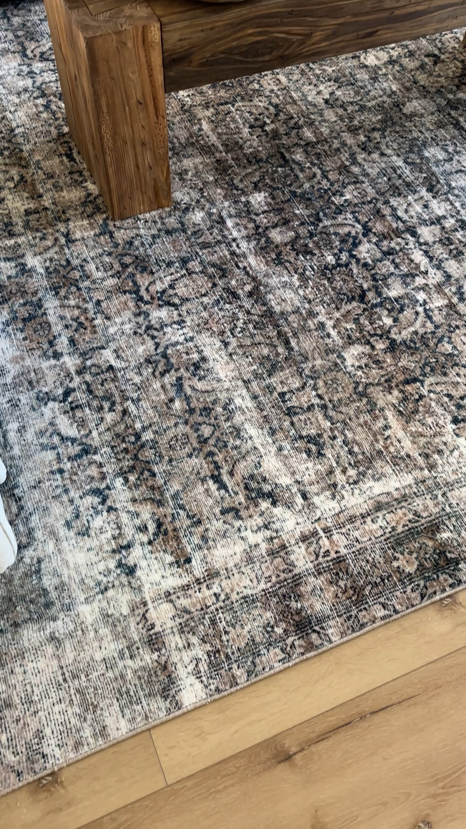 One of my favorite rugs is on major sale for Black Friday! It’s sooo silky soft. 

#LTKsalealert #LTKVideo #LTKCyberWeek