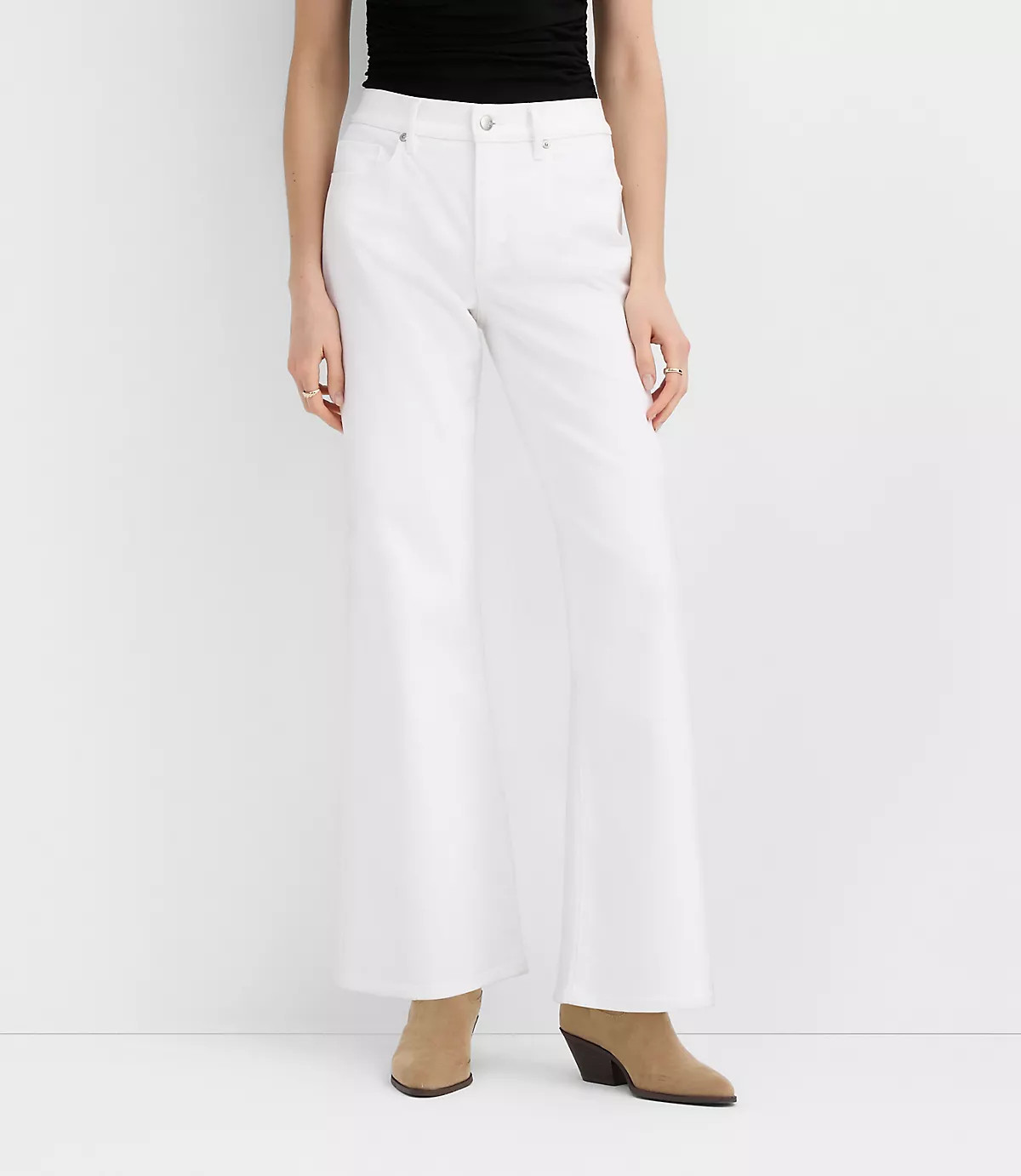 Rivete Mid Rise Wide Leg Jeans in White | LOFT