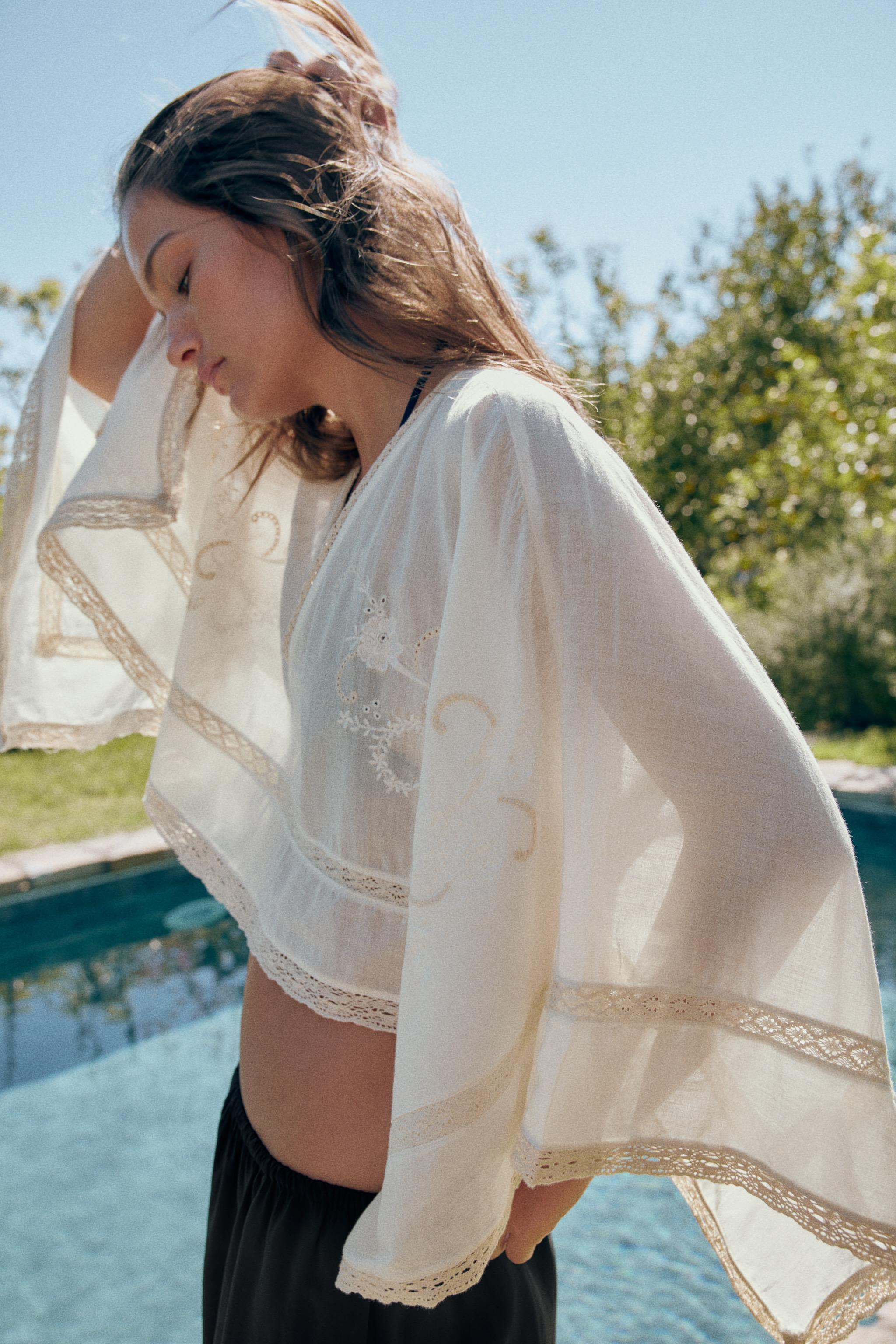 EMBROIDERED CAPE TOP | Zara US