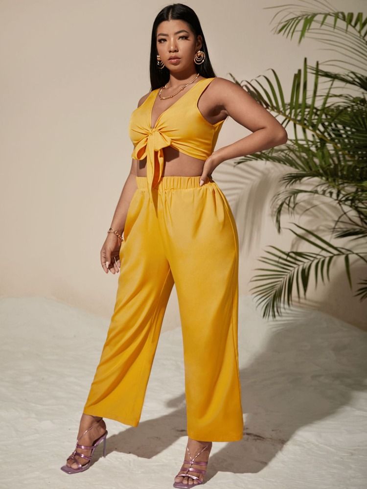 Plus Knot Front Crop Top With Wide Leg Pants | SHEIN