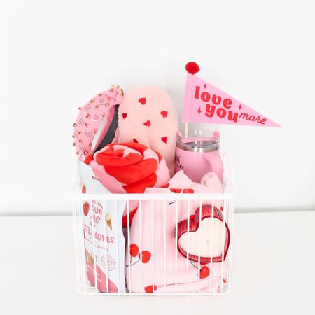 Love Basket for Her

#LTKGiftGuide #LTKSeasonal #LTKMostLoved