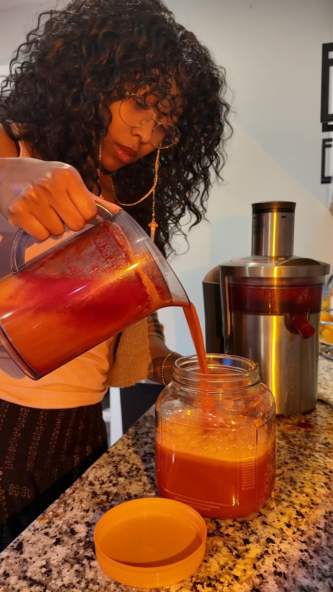 My monthly juicing routine 🍎🥕
Fresh carrot, celery, apple, and beet juice using my favorite glass and stainless kitchen tools for a cozy non-toxic kitchen.
🥤#LTKkitchen #LTKfood #LTKappliences #Kitchenappliences #LTKhealth

#LTKfoodie #LTKHome