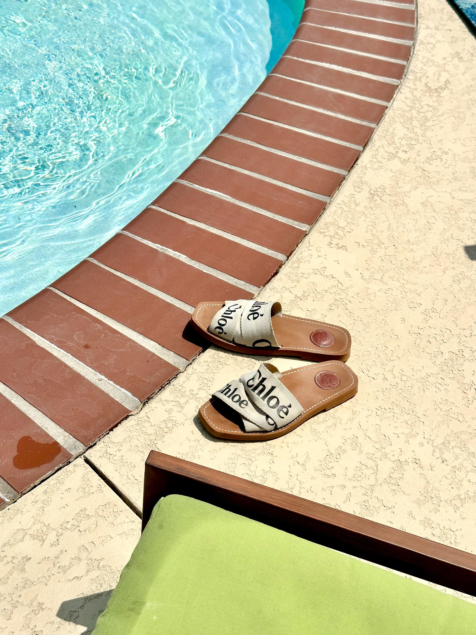 🌊🫶🏼

#LTKSeasonal #LTKshoecrush #LTKswim