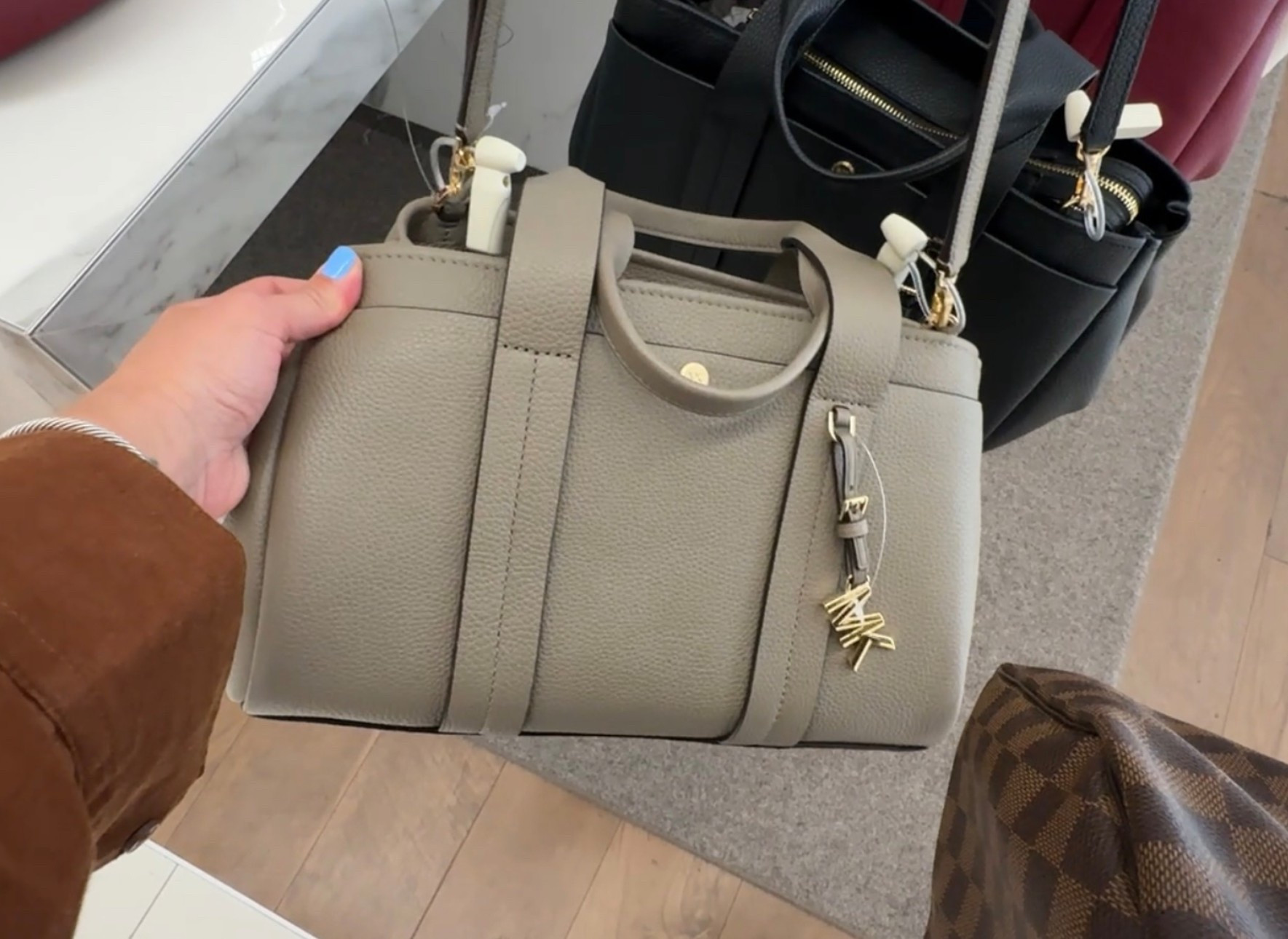 Michael Kors Romee on Sale! 

#LTKItBag #LTKStyleTip #LTKSaleAlert