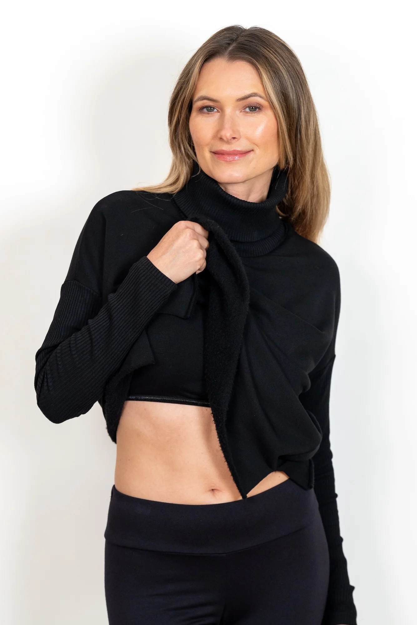 Light Hug® Turtleneck Top | JJwinks