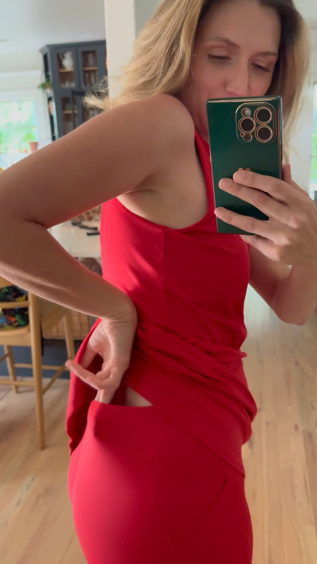 Active dress that is finally convenient to wear!! 😍 The butt comes down without you having to take off the whole dress. High neckline, super soft, I’m wearing a medium. 