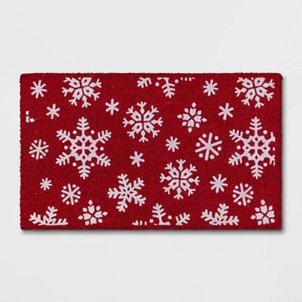 1'6"x2'6" Snowflakes Holiday Layering Doormat Red - Wondershop™ | Target