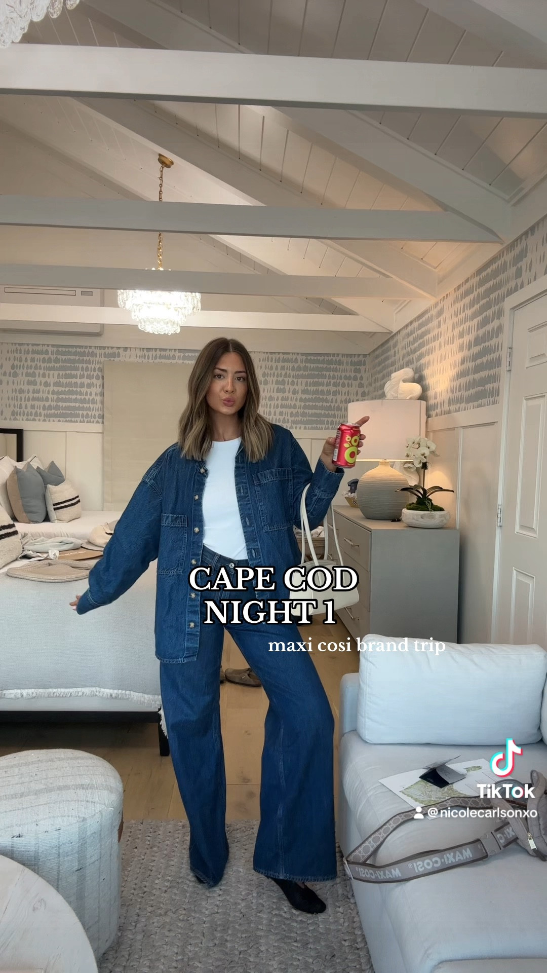 Medium in jacket, small in tank, 27 long (5’6) in jeans 