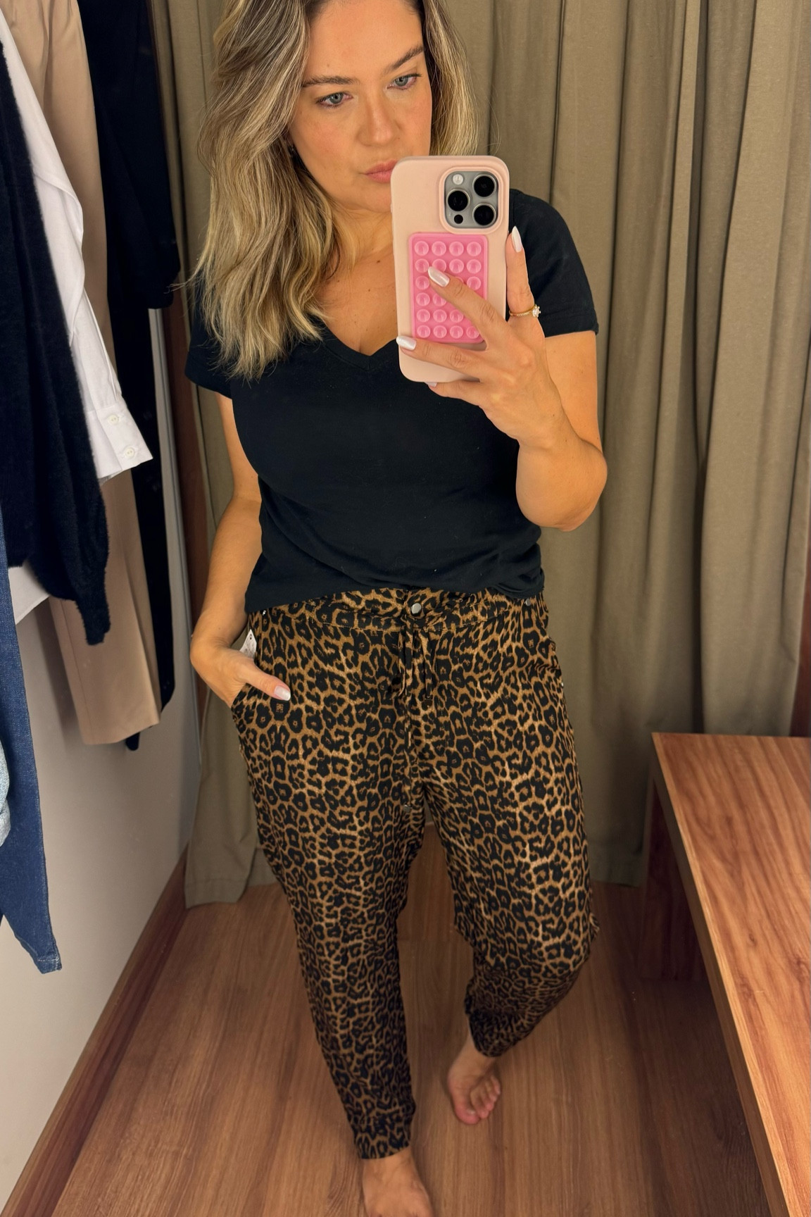 Look Renner ✨ Achei uma calça de onça perfeita para fazer os meus looks com a maior tendência do inverno 🐆

#LTKbrasil #LTKworkwear #LTKover40