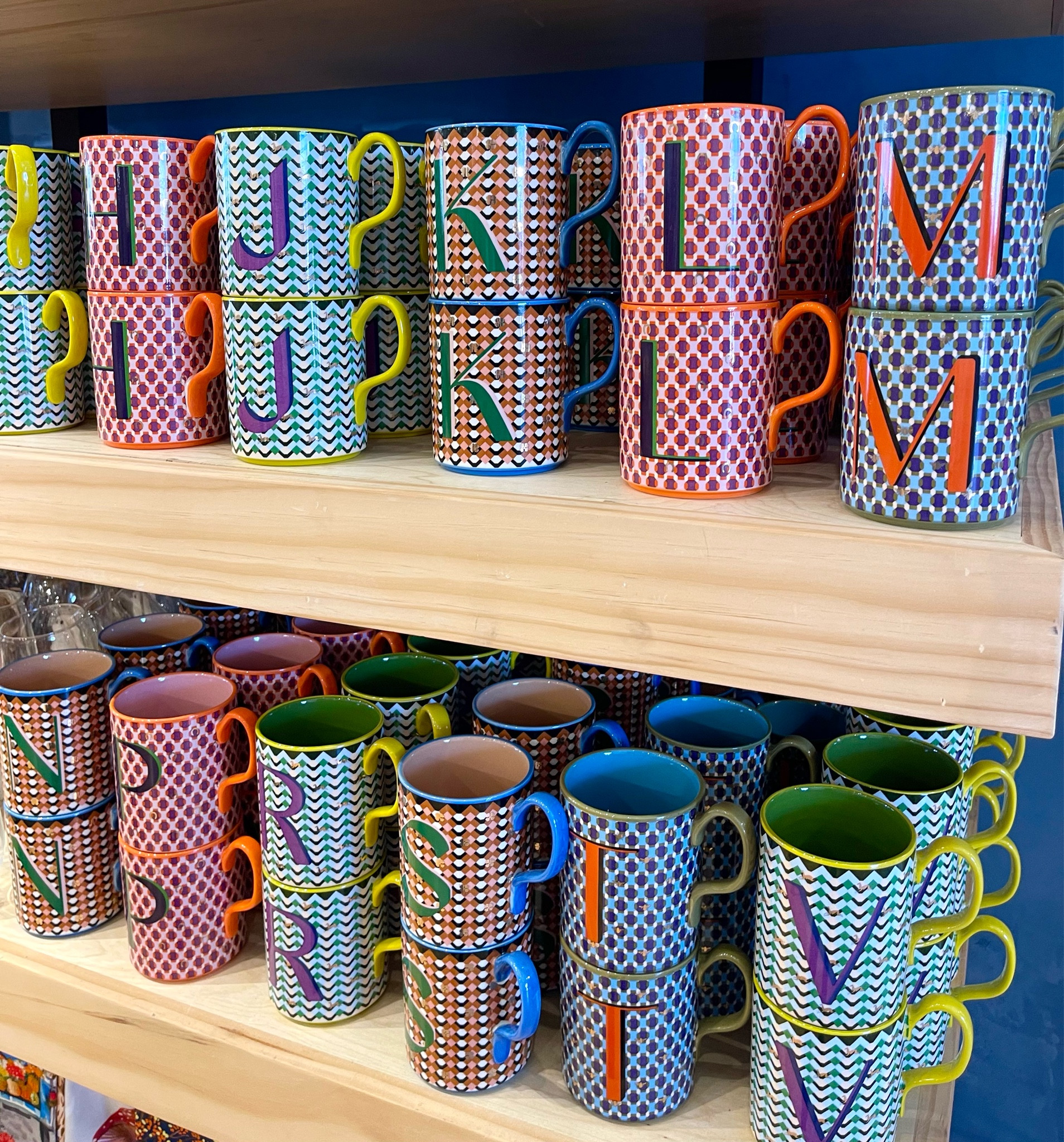 Cutest new mugs at Anthropologie!




Printed mugs
Housewarming gift
Housewarming present
House gift
House present
Hostess gift
Host gift
Hostess present
Anthro find
Anthropologie mugs
Anthropologie home wear 
Colorful dishes
Colorful mug

#LTKHome #LTKFindsUnder50